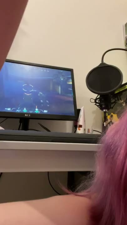 Naughty Girl Having Fun with her BF S Cock While He S Playing Game