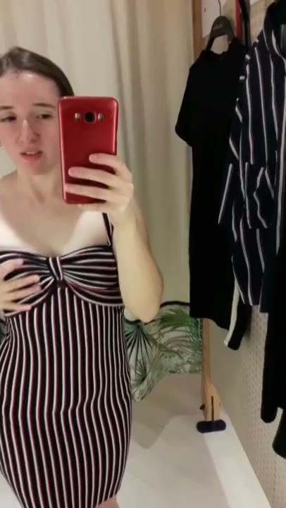 Dirty Snapchat Babe Gets Naked in the Public Fitting Room and Masturbates with Many Ppl Around