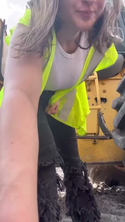 Horny Busty Female Snapchat Worker Masturbate at Construction Site