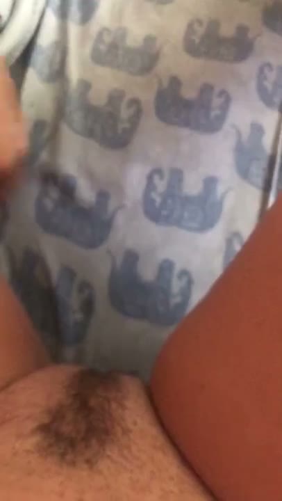 Snapchat Shaved Hairy Pussy and Clitoris Lick Close up
