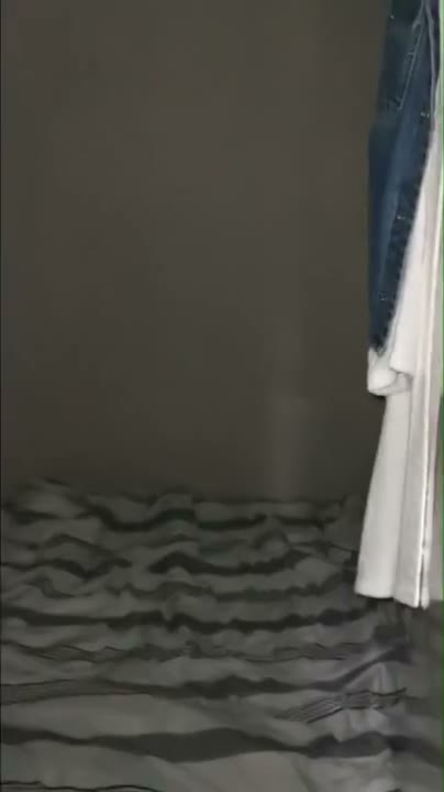 Shy Tinder Girl Having First Date Sex on Snapchat with her New Friend