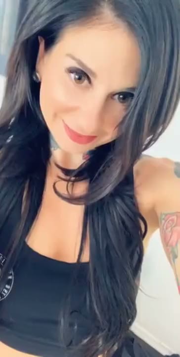 Real Inked Snapchat Slut Gets Creampie From Quickie POV Sex with Big Dick