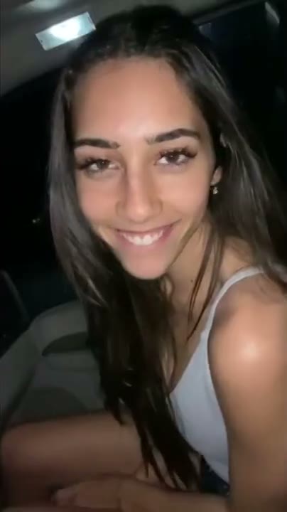 Hot Car Sex with a Young Snap Slut and She Takes All the Cum