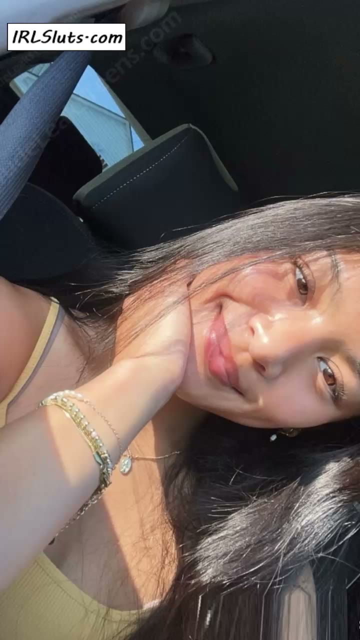 Snap Porn Asian Girl Gets Fucked and Takes Cum in her Mouth and on her Face