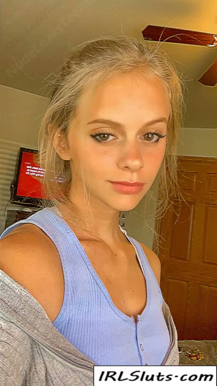 Naughty Girl Snapchat Sex Leaked