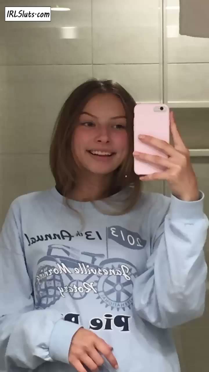 Skinny Girl Snapchat BJ and Sex Videos Leaked